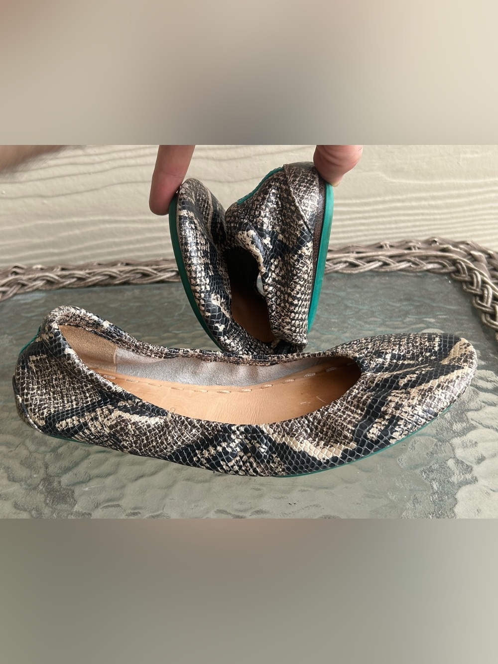 TIEKS Copperhead Snake Print Flats sz 9 - Picture 13 of 14